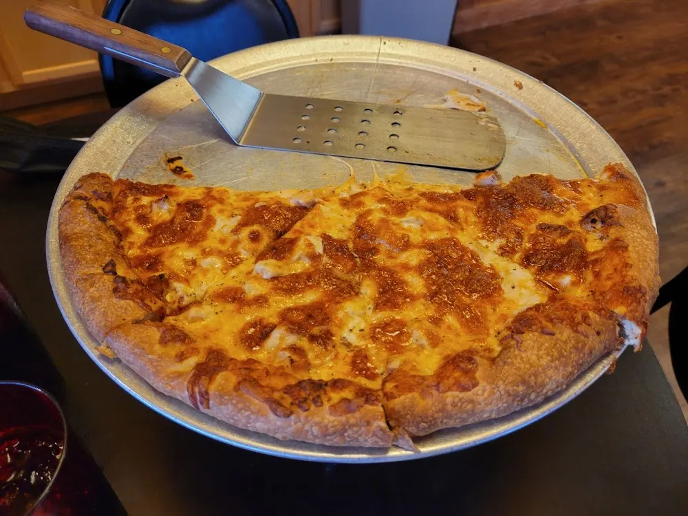 Pepperoni and Chicken Pizza
